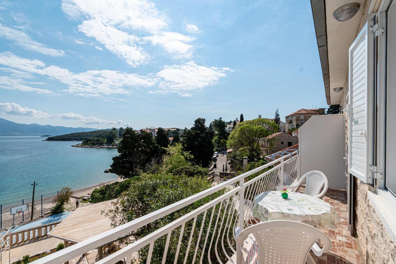 Apartments By The Sea Korcula - 10051 Zewnętrze zdjęcie